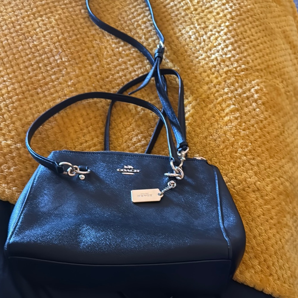 Coach Black Crossbody Bag with Sleek Design
